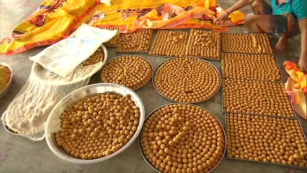 Significance of Prasad in Ayodhya